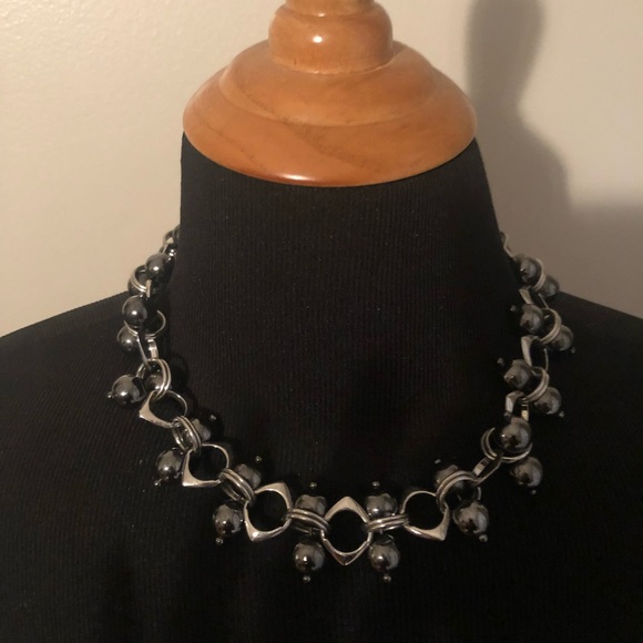 Mixed metal - black / silver collar necklace - Picture 3 of 3